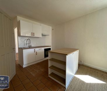 Location Appartement 3 pièces 60m² CARPENTRAS 84200 - Photo 3