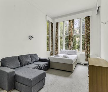 Studio to rent - Photo 3