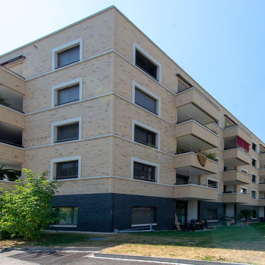 "Stadtleben trifft Ruhe: Stilvolle 3.5 Zimmer-Wohnung" - Foto 1