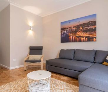 3-bedroom apartment for rent in Porto - Photo 4