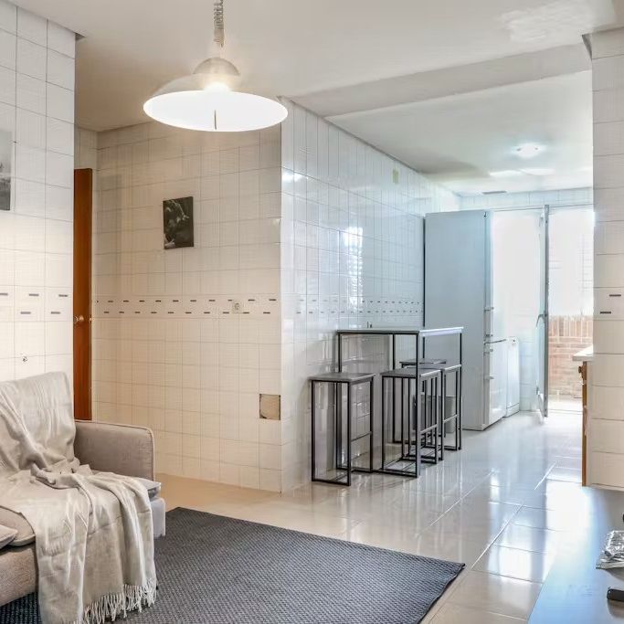 Calle de Santiago de Compostela, Madrid, Community of Madrid 28034 - Foto 1