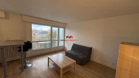 Location Appartement 1 pièce 27m² - Photo 3