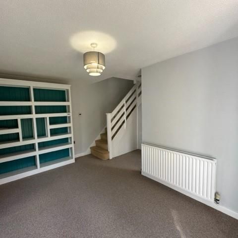 1 bedroom semi-detached house to rent - Photo 1