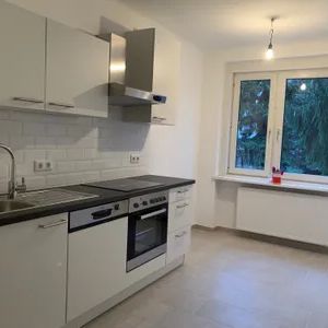 Mietwohnung in entzückendem Haus mit Garten - Foto 1