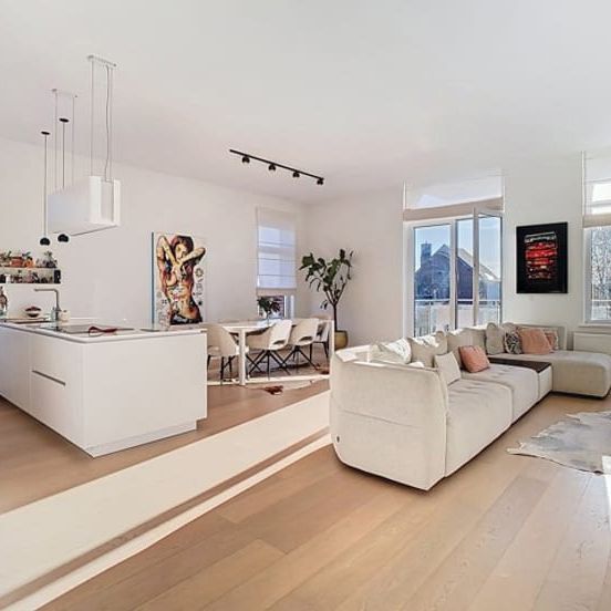 Appartement te huur - Photo 1