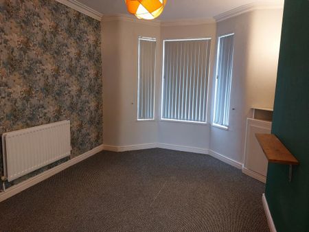 3 bedroom terraced house to rent - Photo 3
