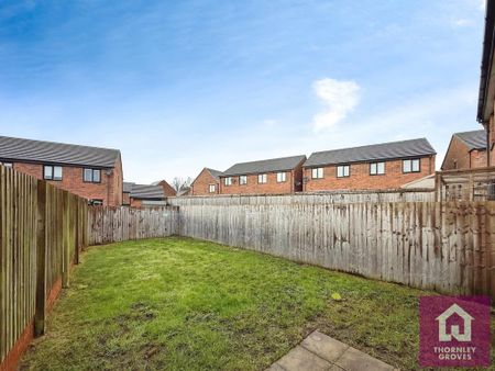 3 bedroom semi-detached house to rent - Photo 4