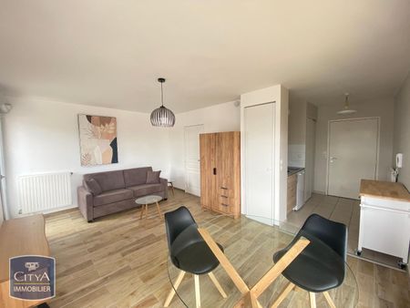 Location Appartement 1 pièce 31m² LE MANS 72000 - Photo 3