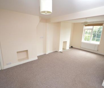 3 bedroom semi-detached house to rent - Photo 3