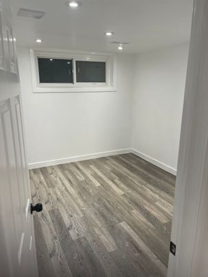 For Lease - 102 Westcroft Drive Unit# Bsmt, Toronto, Ontario - Photo 1