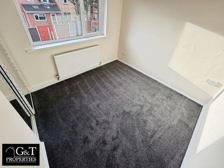 2 bedroom maisonette to rent - Photo 2
