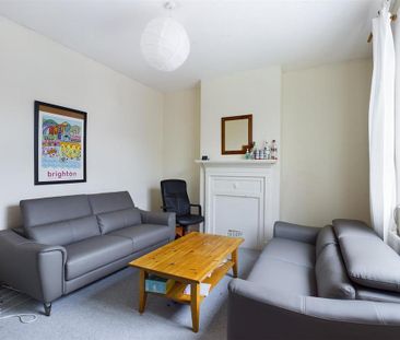 4 bedroom terraced house to rent - Photo 1