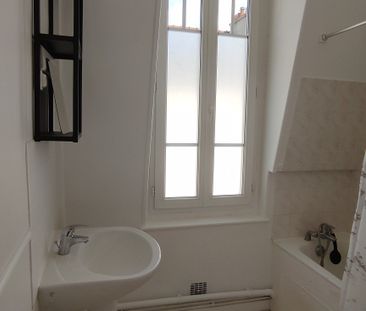 Location Appartement 1 pièce 30m² REIMS 51100 - Photo 2