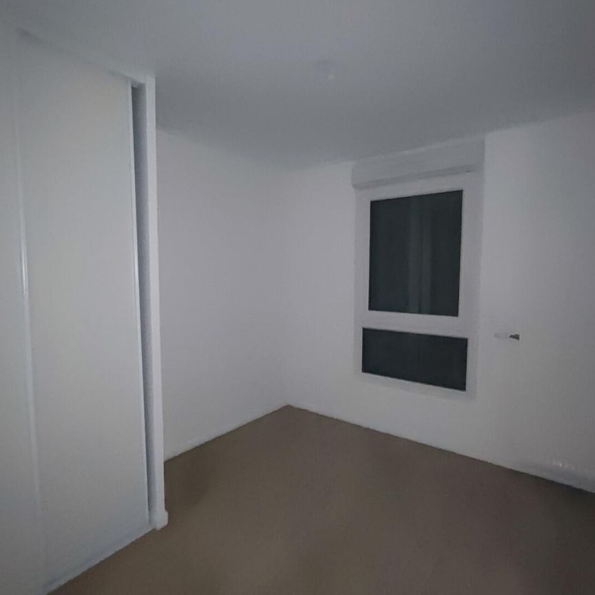 location Appartement T4 DE 76.3m² À BOBIGNY - Photo 1