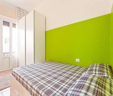 Via Pantigliate, Milan, Lombardy 20147 - Photo 5