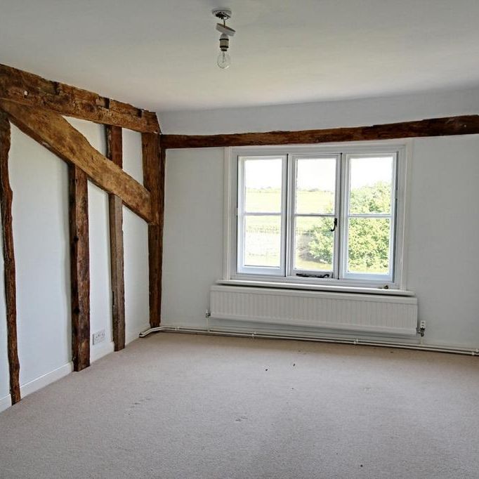 6 bedroom detached house to rent - Photo 1