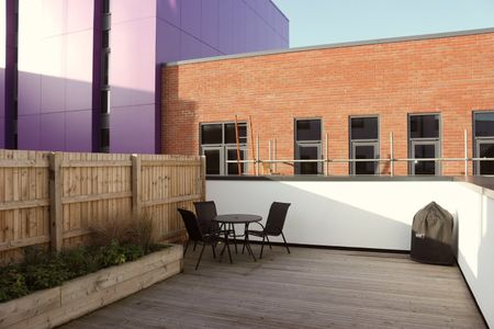 3 Bed Semi-Detached House, Paintworks, BS4 - Photo 5