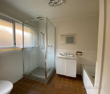 2/17 Barkly Street, Brunswick East - Photo 5