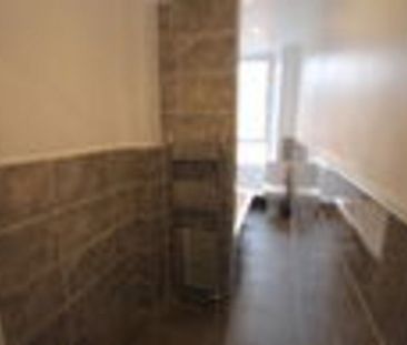 1 Bedroom Property To Rent - Photo 4