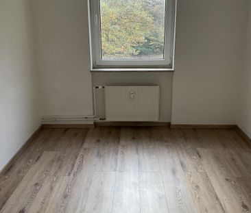 Große und helle 3-Zimmer-Wohnung in Wuppertal - Photo 3