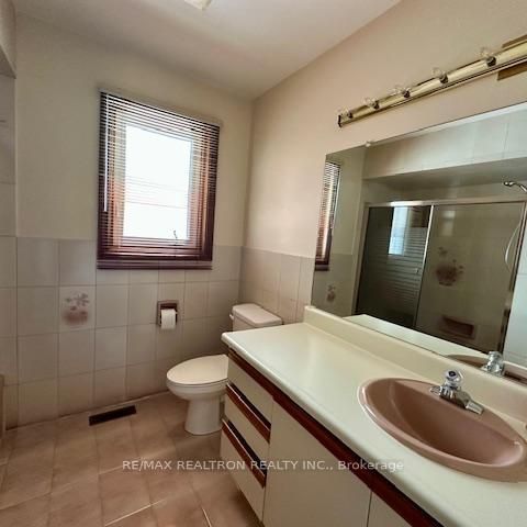 For Lease - 270 Arnold Avenue, Vaughan, Ontario - Photo 1