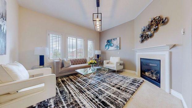 For Lease - 164 Mavrinac Boulevard, Aurora, Ontario - Photo 1