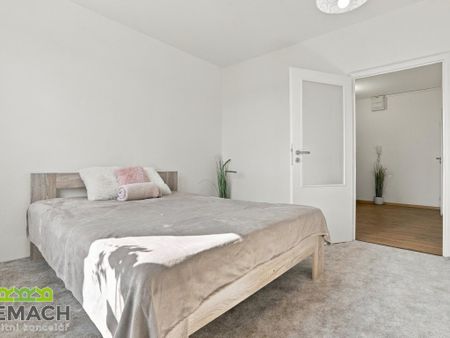 Pronájem bytu 2+1 55 m2 - Fotografie 5