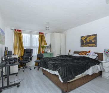 3 bedroom townhouse to rent - Photo 2