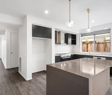 Coastal Family Home - Photo 4