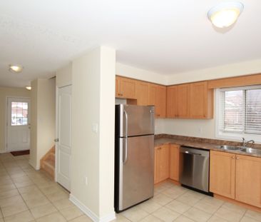 For Lease - 35 Buchanan Drive, New Tecumseth, Ontario - Photo 4