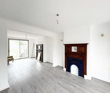 3 bedroom semi-detached house to rent - Photo 2