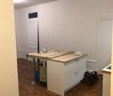 Location Appartement 2 pièces 43m² LYON 3ème - Photo 3