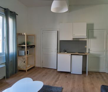 Location Appartement 1 pièce 26m² CASTELNAUDARY 11400 - Photo 3