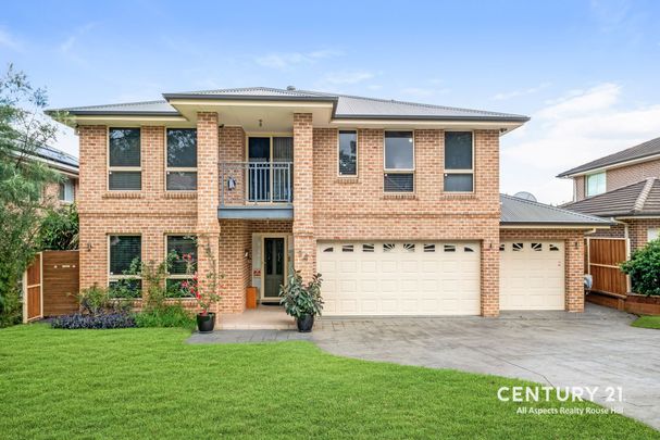 Great Family Living in Prime Location&excl;&excl; - Photo 1