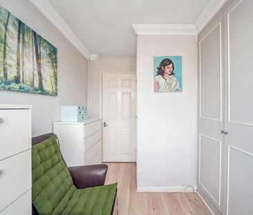 3 bedroom House To Let Total Size: 1140 SQ FT - Photo 3