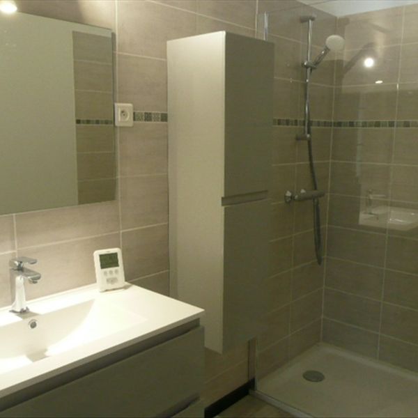 Location Maison 4 pièces 85m² - Photo 1