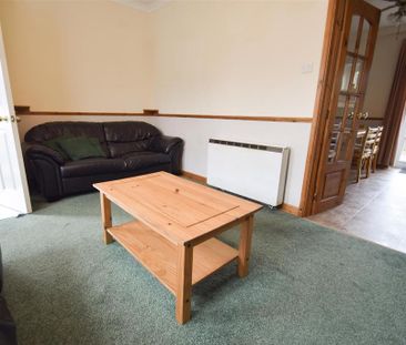 4 bedroom house to rent - Photo 1