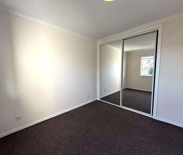 Cnoc Place, Dingwall, IV15 - Photo 2