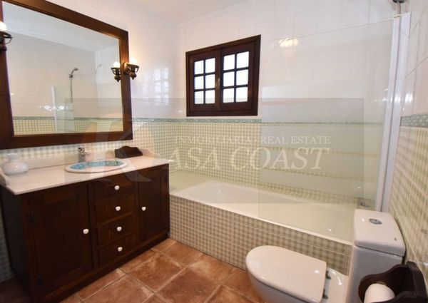 4 room luxury House for rent in Fuengirola, Spain