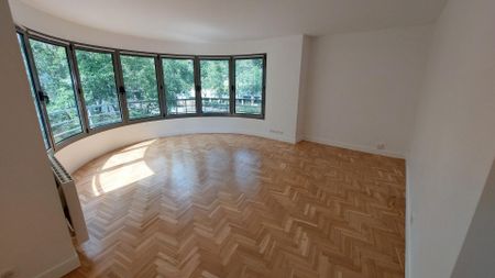 location Appartement T4 DE 91.3m² À PARIS - Photo 4