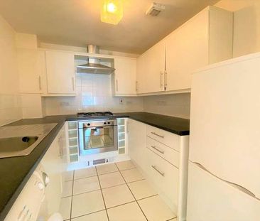 Little Bolton Terrace, Salford, Greater Manchester, M5 - Photo 6