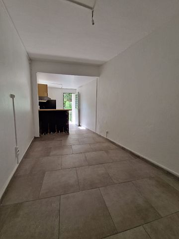 Location appartement 2 pièces, 42.96m², Saint-Esprit - Photo 2