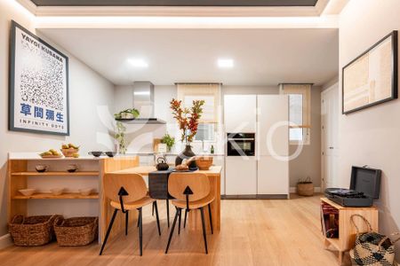 2 room luxury Apartment for rent in Madrid, Spain - Photo 3