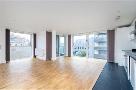 2 Bed Flat, Merryweather Place, SE10 - Photo 2