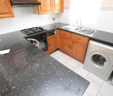 Blagrove Close, Hartcliffe, BS13 - Photo 2