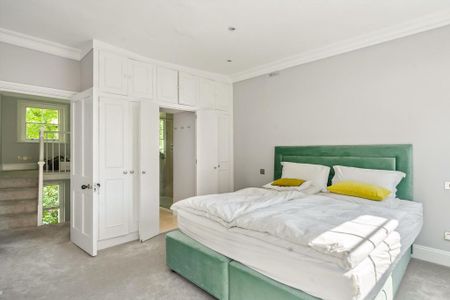 3 bedroom flat to rent - Photo 3