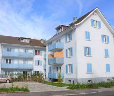 "moderne 1.5-Zimmer-Wohnung mit Balkon" - Photo 2