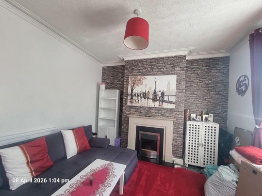 2 bedroom terraced house to rent - Photo 1