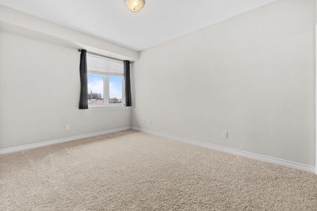 For Lease - 1065 Beryl Private Unit# G, Blossom Park - Airport and Area, Ontario - Photo 3