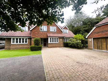 5 bedroom detached house to rent - Photo 5
